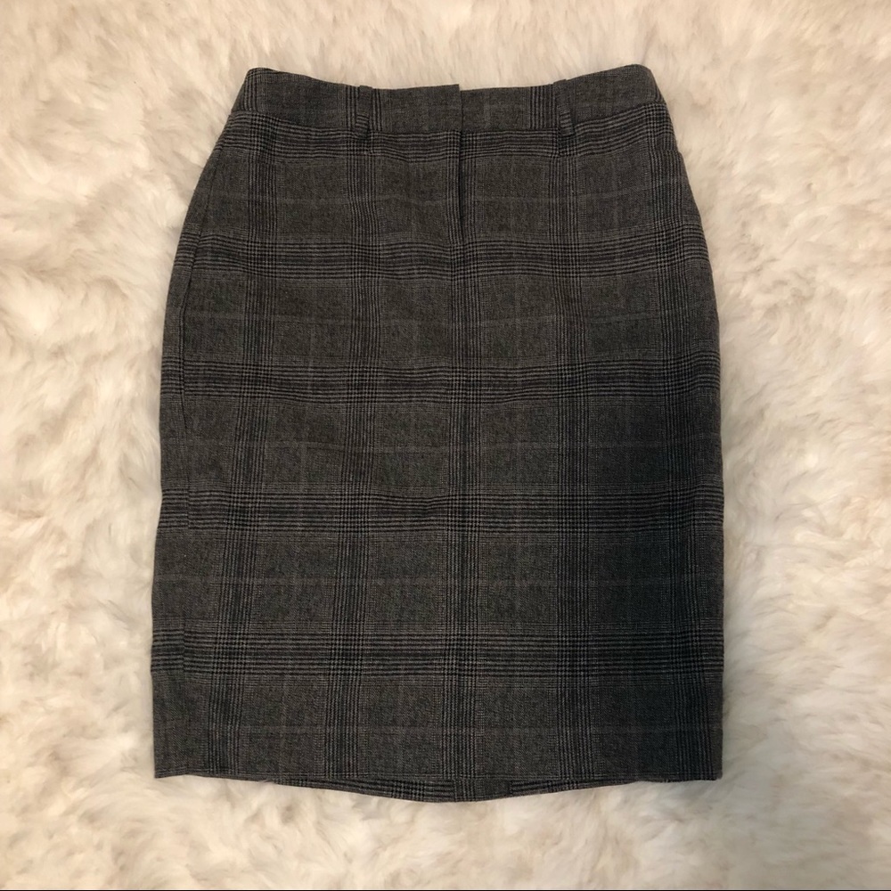 Calvin Klein good condition skirt